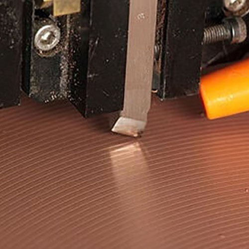 ឧបករណ៍កែតម្រូវបន្ទះ